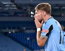 包含拉齐奥迎西甲关键赛，加时末段战术微调，底气十足，临场指挥获称赞的词条