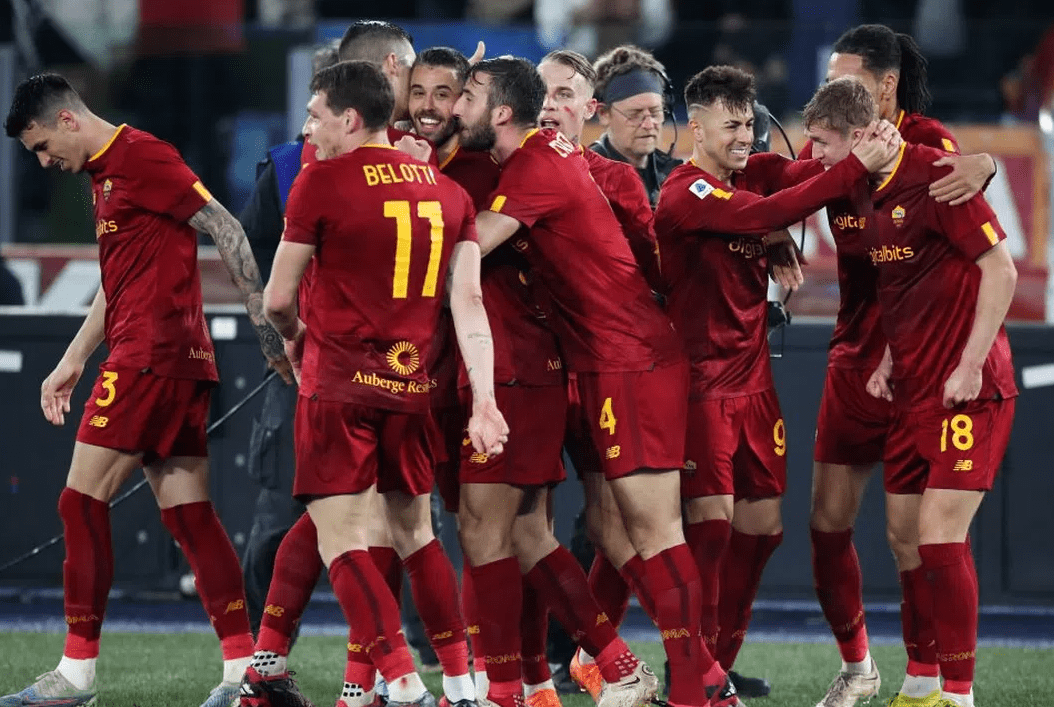 一竞技登录入口 -包含赛地聚焦——意甲关键时刻热度飙升，芝加哥公牛队长鼓劲，媒体盛赞，临场指挥获称赞的词条